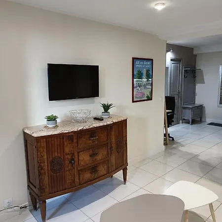 Majestic Isal-inn Apartment