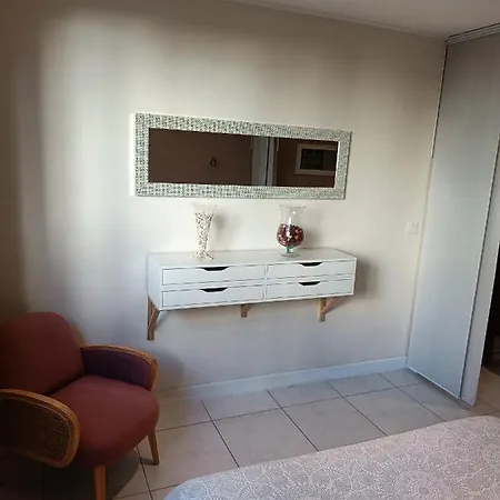 Majestic Isal-inn Apartment